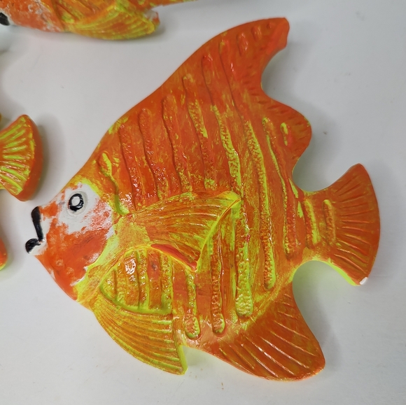 Vintage Orange Fish Chalkware Repainted Set Of 3 Wall Decor - Picture 2 of 14